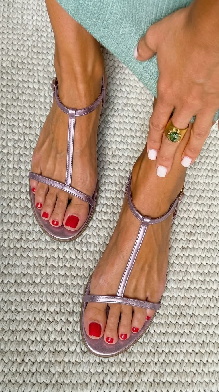 Pink / 43