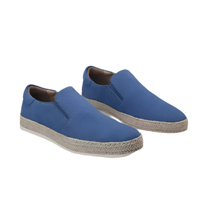 Blue / EU 47 / UK 12 / US 12.5