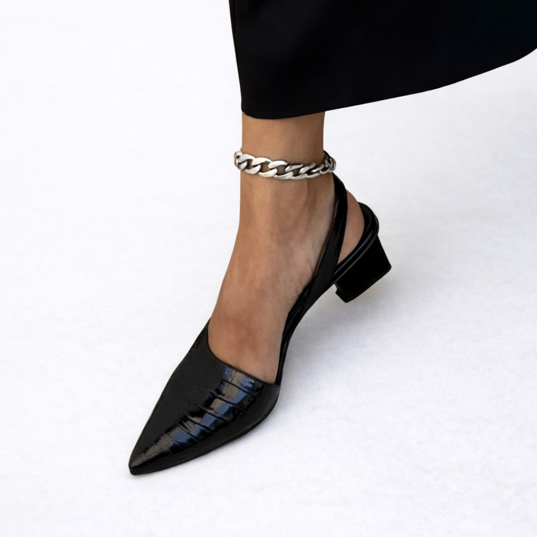 Black / 44